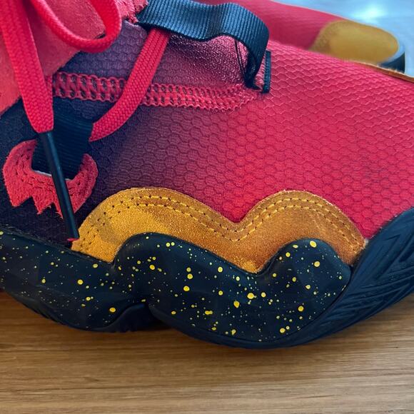 Adidas Trae Young 1 GY3772 Men’s Size 9 Red Black Basketball Shoes Atlanta Hawks - Picture 7 of 11